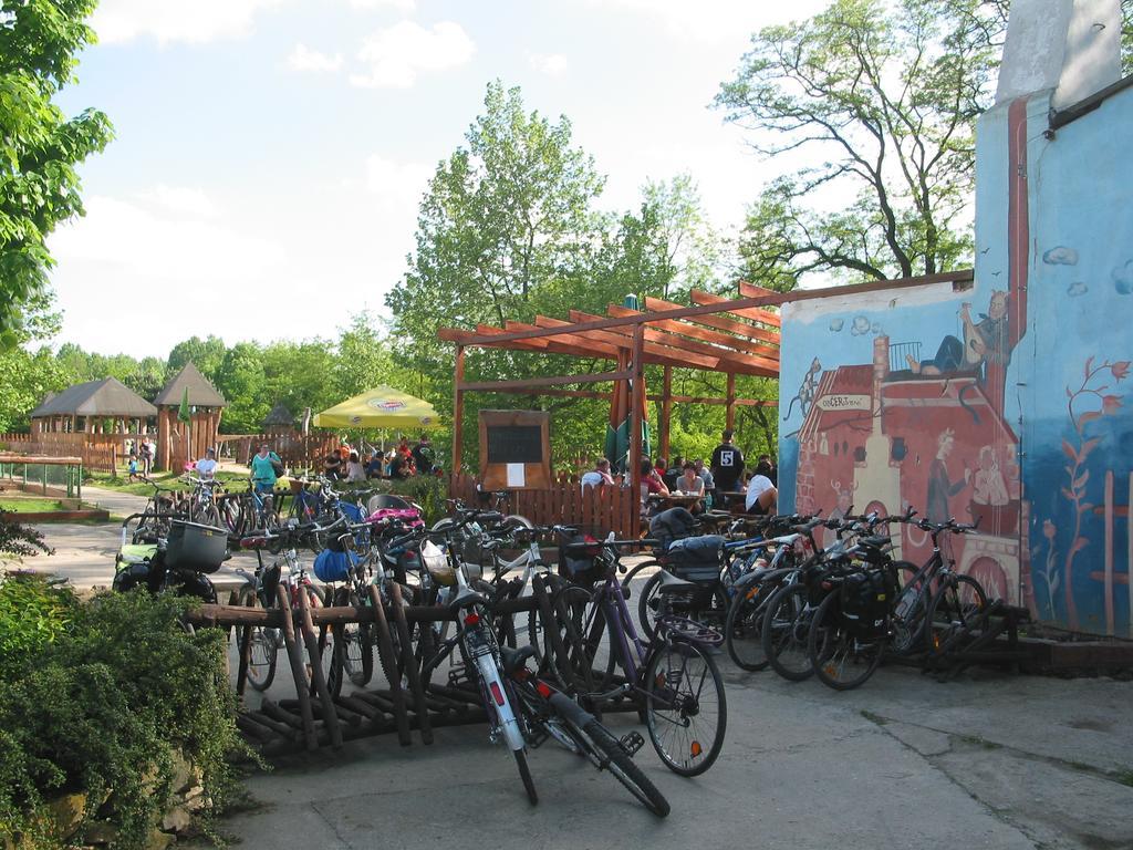 Zoopark Zelcin Villa Melnik Luaran gambar