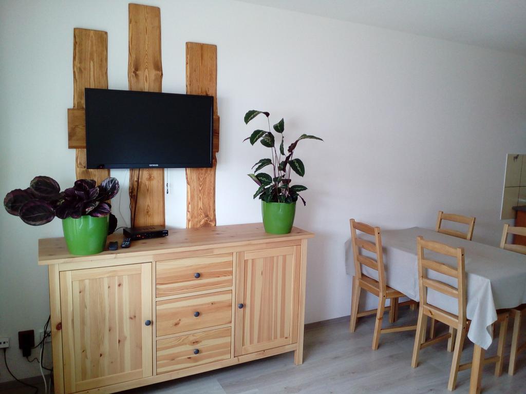 Zoopark Zelcin Villa Melnik Luaran gambar