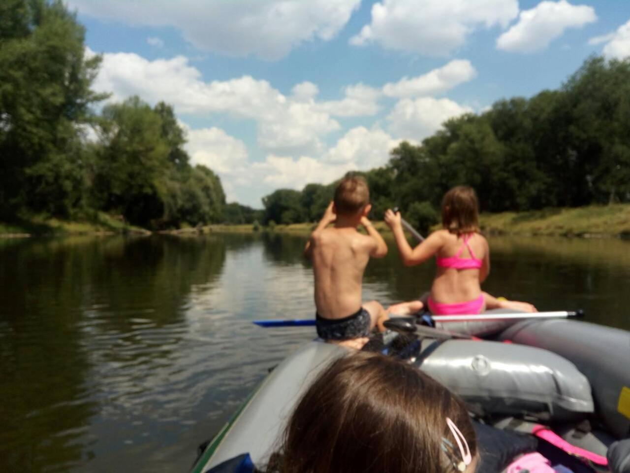 Zoopark Zelcin Villa Melnik Luaran gambar